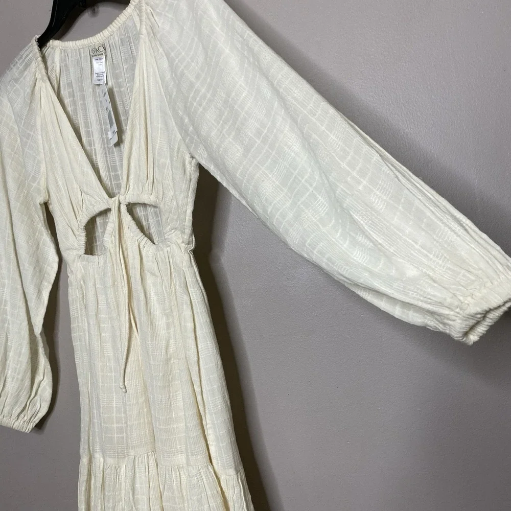 L*Space Feelin Fine ivory cut out mini dress Women Sz XS Long Sleeve Lightweight - Picture 7 of 16